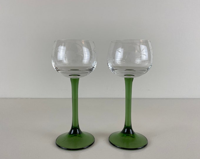 2 Olive green stemmed wine glasses, white wine glasses, beautifully etched wine glasses, Vintage glassware from the 1980's