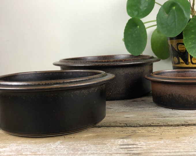 Arabia Ruska Nesting bowl set, 3 pieces, 60's Ulla Procopé Finnish design, vintage Scandinavian dinner ware