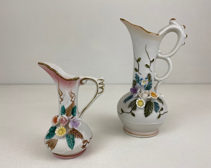 Small white porcelain bud vases, bud pitchers, with applied colored flowers and leaves, set of 2, lovely vintage from the 1950s