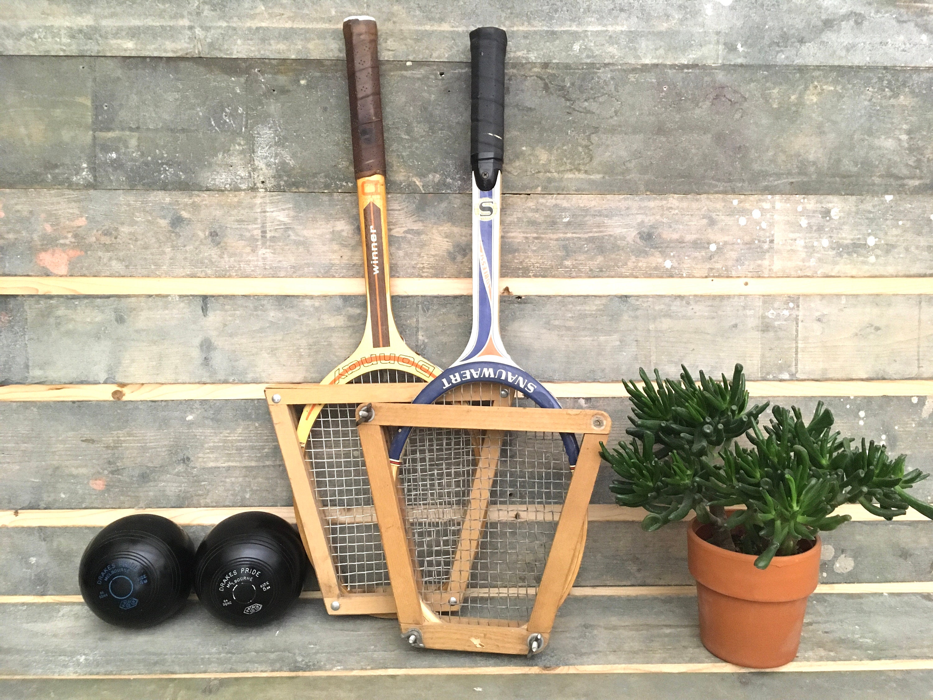 2 Wood Framed Tennis Rackets With Tensioners Donnay Winner and Snauwaert  Noblesse, Vintage Sports Decor From the 1960s 