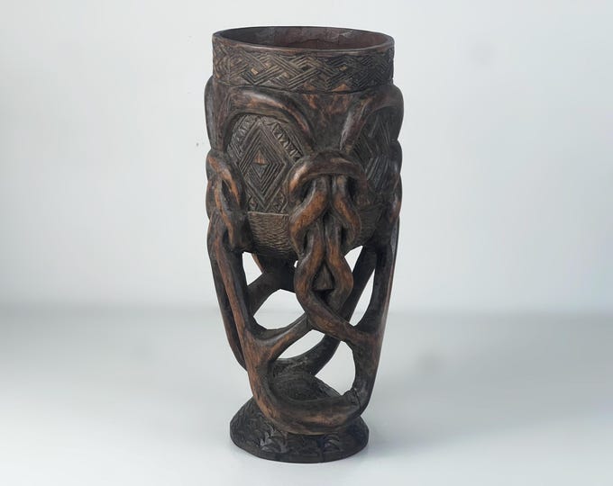Hand-Carved Kuba palm wine cup from the Democratic Republic of Congo – 30 cm