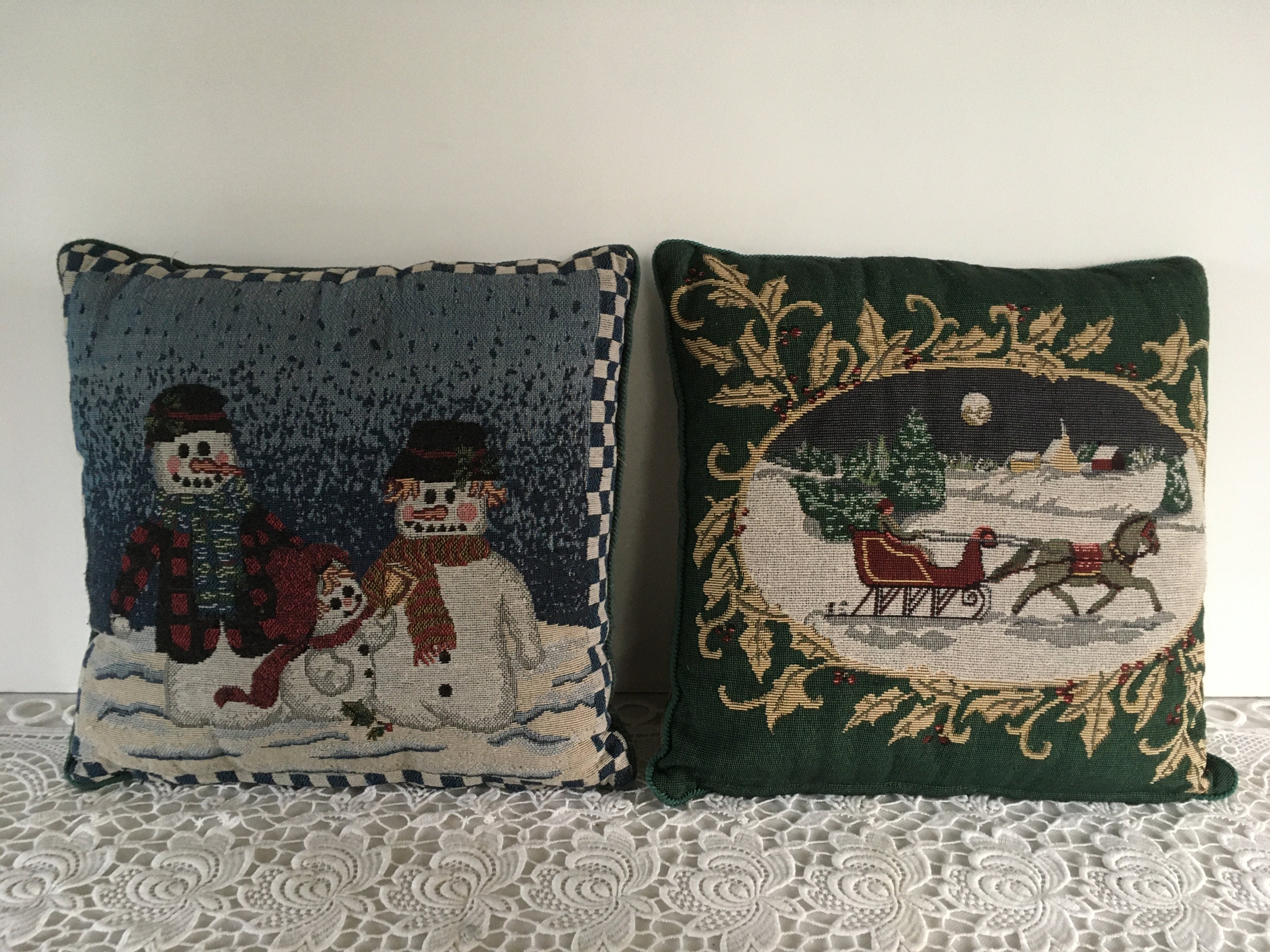 Set of 2 winter scene cushions, Christmas pillows sleigh ride and