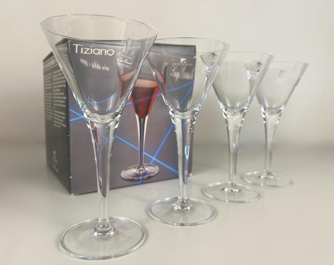 Set of 4 beautiful vintage Luigi Bormioli Tiziano handblown crystal white wine glasses, Luigi Bormioli Italy 1990s