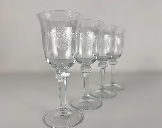 Set of 4 vintage delicate crystal red wine glasses, beautifully etched chalice on a refined pentagonal stem
