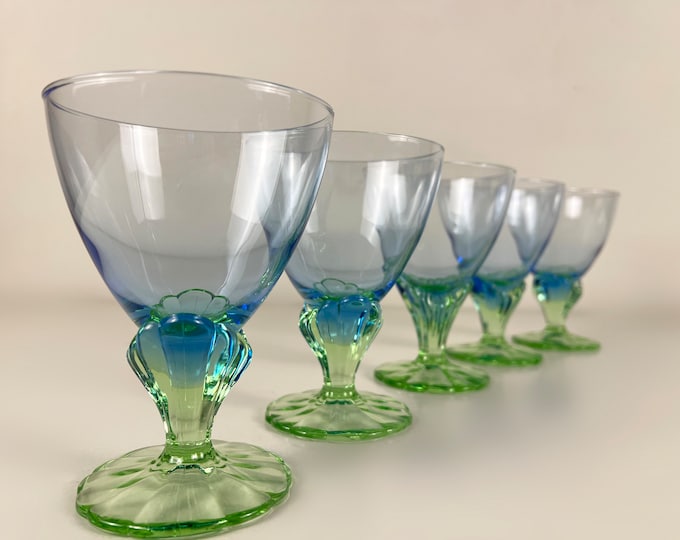 Bormioli Rocco Bahia goblets, set of five, beautiful Italian barware from the 80s