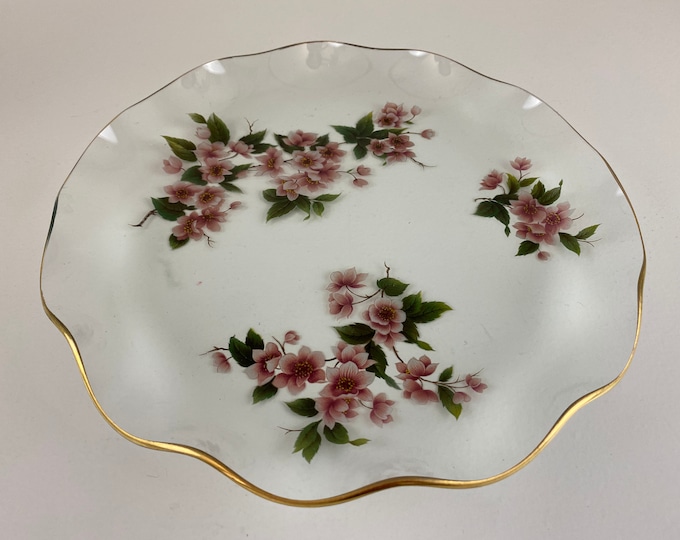 Pilkington chance glass cake plate with wavy edge and golden rim, beautiful delicate serving plate, mid century modern from the 1970’s