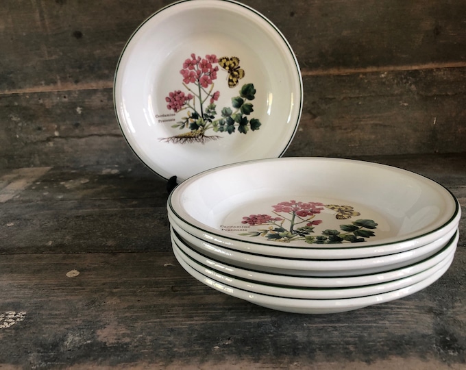 Set of 2 Vintage Florabunda Enoch Wedgwood deep plates, soup plates, Cardamine Pratensis decor, England 1970s mid century modern stoneware