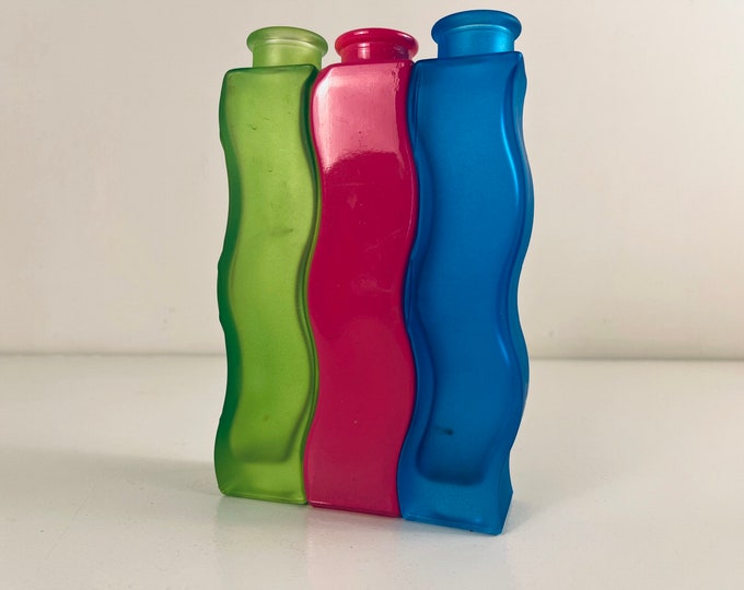 Set of 3 IKEA Skämt wave vases, squiggle glass vases in neon green, pink and ice blue glass, a great vintage IKEA design from the 1990's