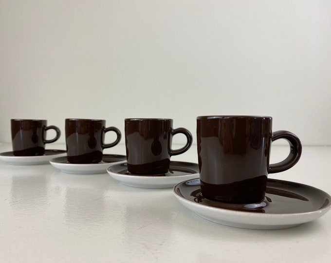 4 espresso cups and saucers, Bijenkorf collection Netherlands, vintage tableware from the 1990s, great sleek design