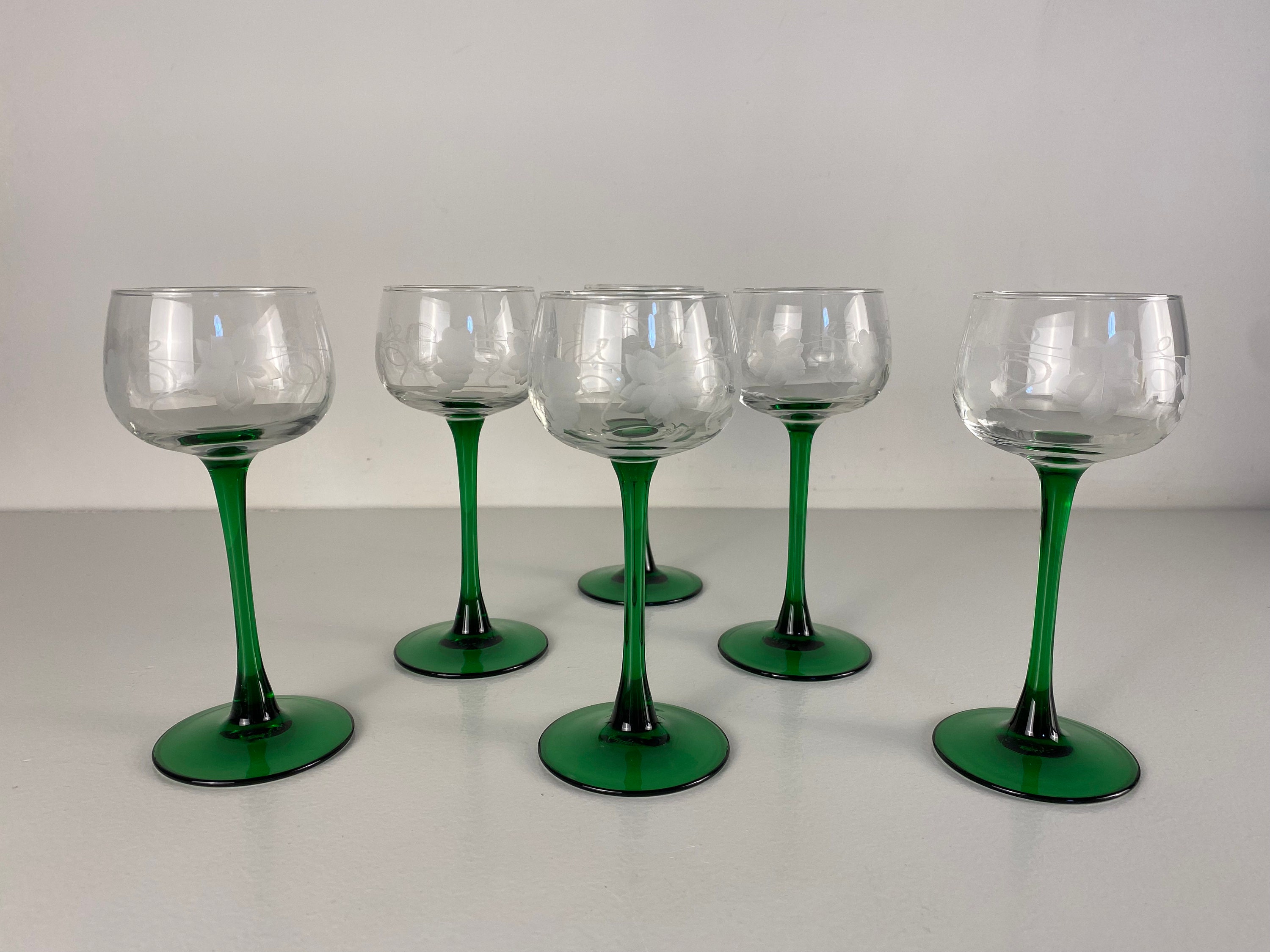 Vintage Alsatian Wine Glasses with Emerald Green Stems - Set of 6 –