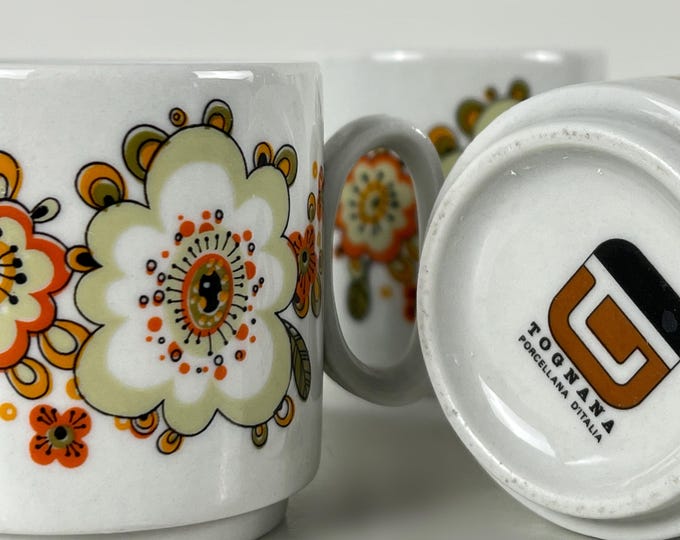 Set of 3 lovely Italian vintage porcelain coffee or espresso cups, Tognana Italy 1970s