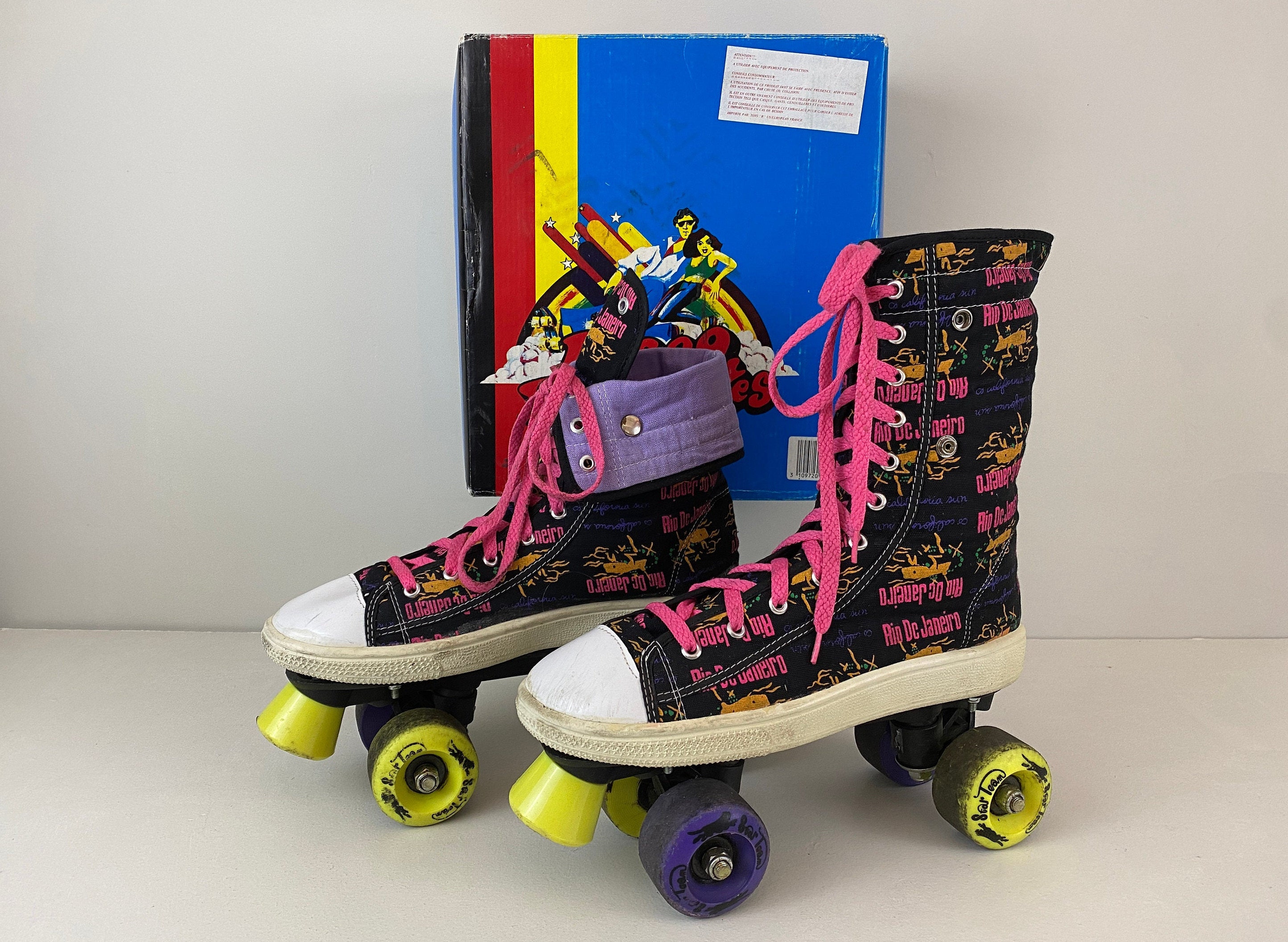 Vintage 90 s Roller skates disco roller skates high sneakers shoes black white and neon pink Size EU 42 USwoman 9.5 USman 8.5 UK 8.0