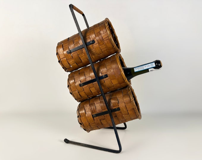 Great vintage rattan and metal wine rack for 3 bottles, mid century modern - boho design from the 1960s
