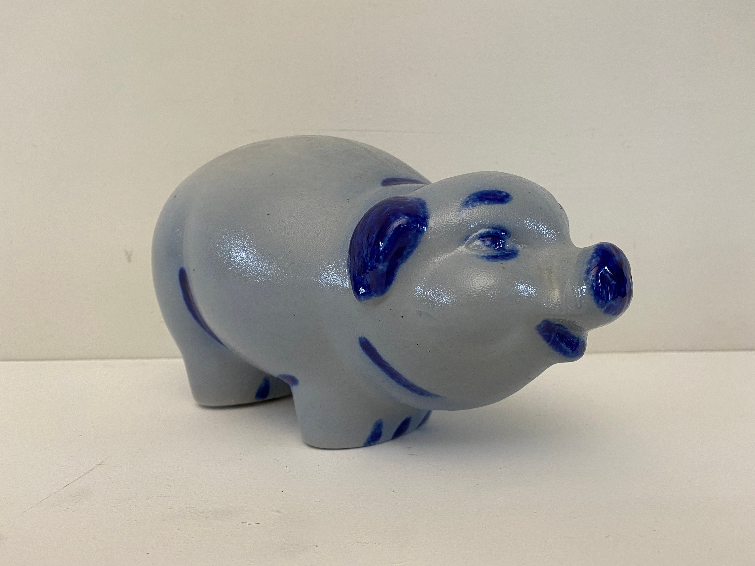 Color Block piggy bank in earthenware.