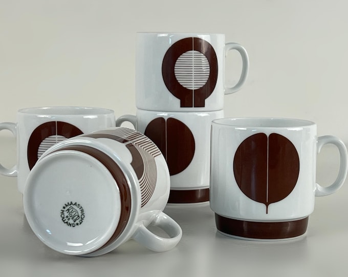 5 vintage Mosa Maastricht coffee cups, white with an abstract decor in brown, Dutch vintage 1970's