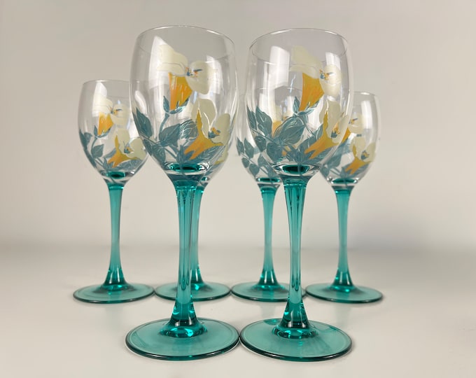 Set of 6 rare Luminarc white wine glasses, beautiful turquoise green stem with a lovely lower decor, French Vintage from the 1980's