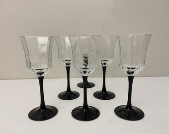 Arcoroc Octime wine glasses, water goblets, black stemmed, vintage wine goblets from the 1970's