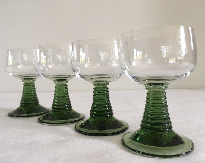 Vintage green stemmed roser glasses, Alsace wine glasses with olive green ribbed stem, set of 4 or set of 5 glasses, from the 70s France