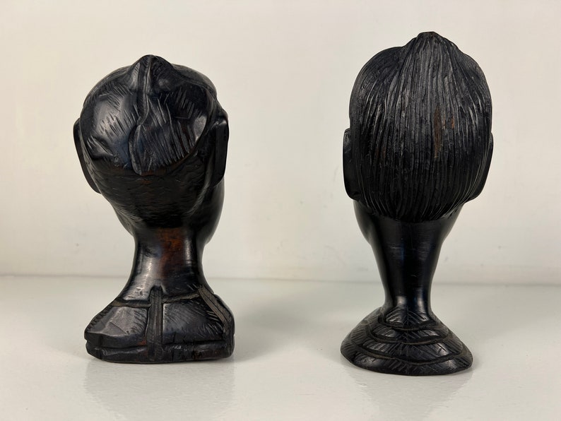 Vintage carved African heads, pair of 2 men, ebony wood from the 1970s afbeelding 7