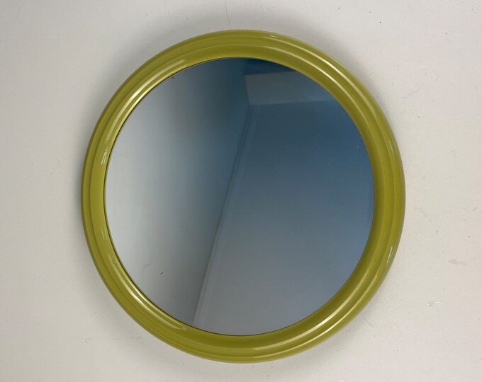 Medium round green plastic mirror, green wall mirror, Tiger plastics, vintage mid century modern, 1970s home decor
