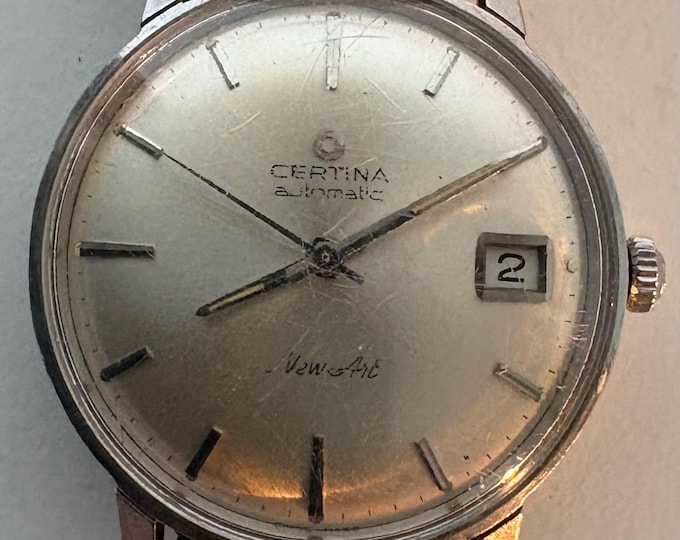 Vintage men's wristwatch Certina Automatic New Art, made in Switzerland in the 1960s