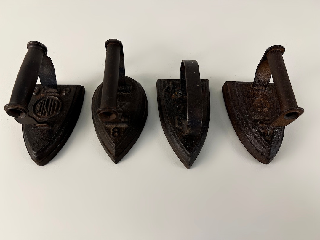 Collectable Antique Cast Irons, Primitive Sad Irons, Late 1800s to
