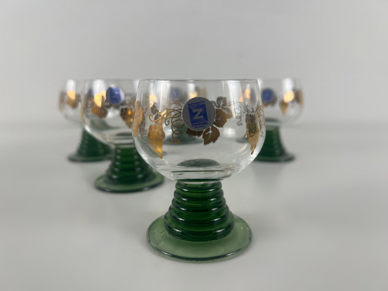 Set of 6 Schott Zwiesel, olive green stemmed gold decorated white wine glasses, stemmed glasses, vintage barware from Germany image 7