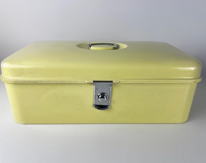 Brabantia metal bread box, pastel yellow colored bread bin, Dutch vintage mid century design 1950s