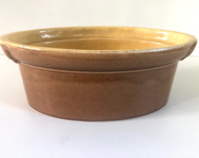 Casserole dish La Bourguignonne 1950’s French glaze stoneware in brown and mustard color