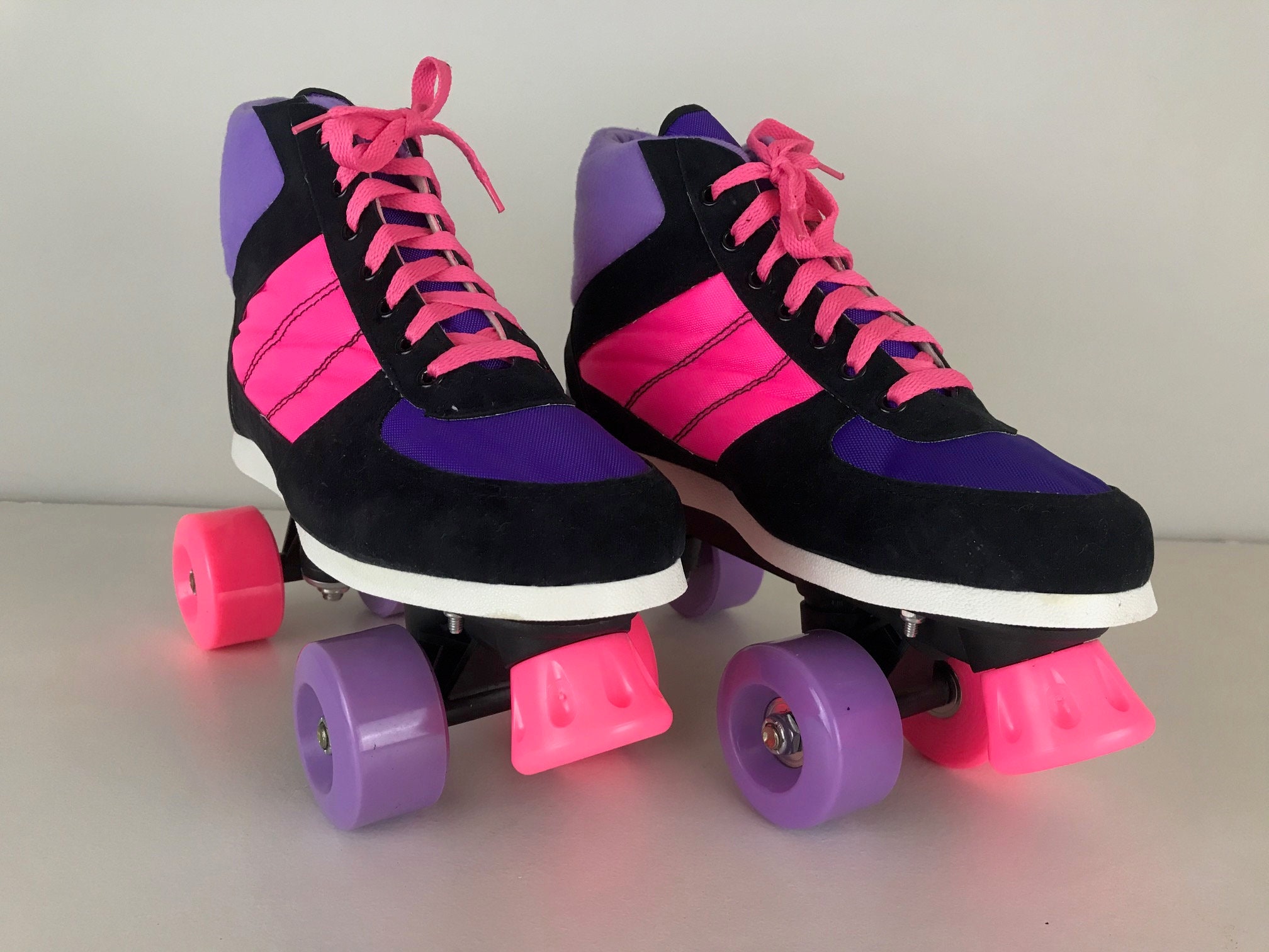 Dark Purple Skate Poms — The Solar Roller Shop