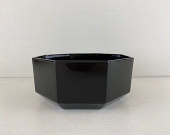 Octogonal serving bowl by Arcoroc France, Arcoroc Octime black vintage 1970s-1980s