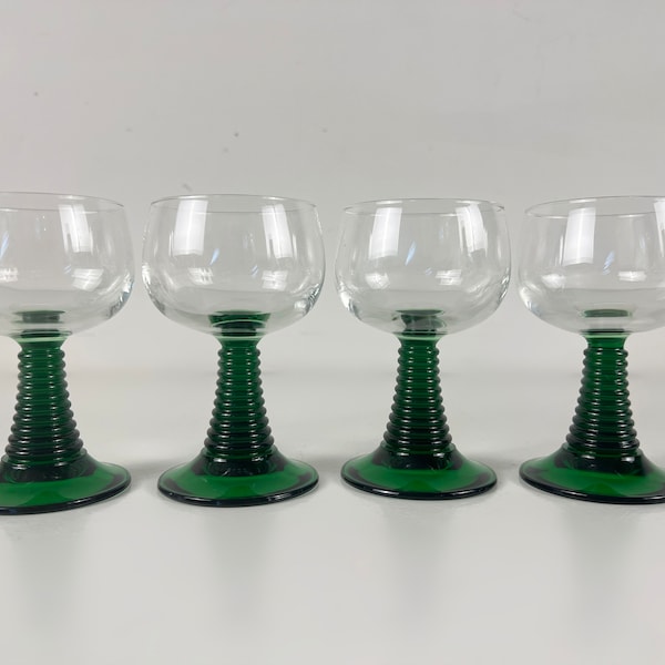 Set of 4 green stemmed wine glasses, rummer wine glasses with green colored ribbed stem 70s France.