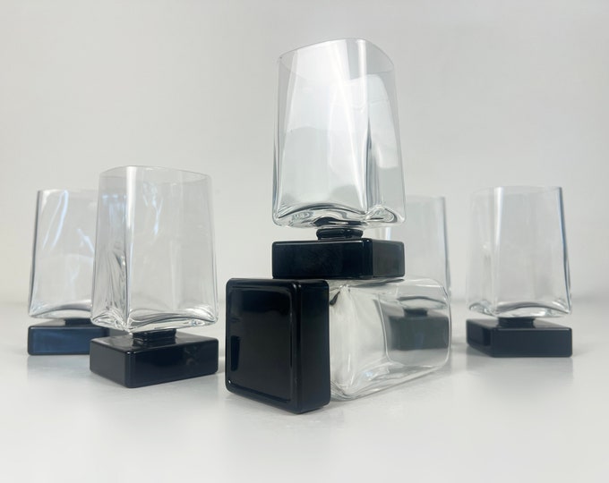 Set of 5 or 6 vintage crystal Bormioli Monet Noir white wine glasses, manufactured by Luigi Bormioli, Italy 1980s