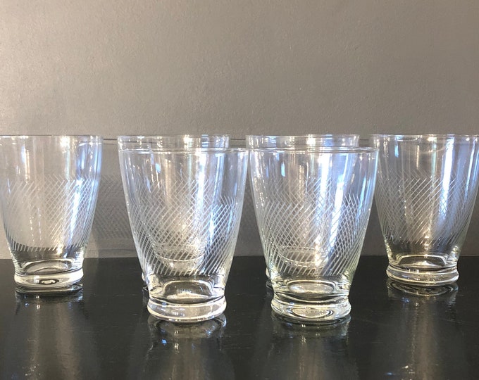 6 crystal drinking glasses from the 50's engraved with graphical pattern, lovely vintage mid century modern design
