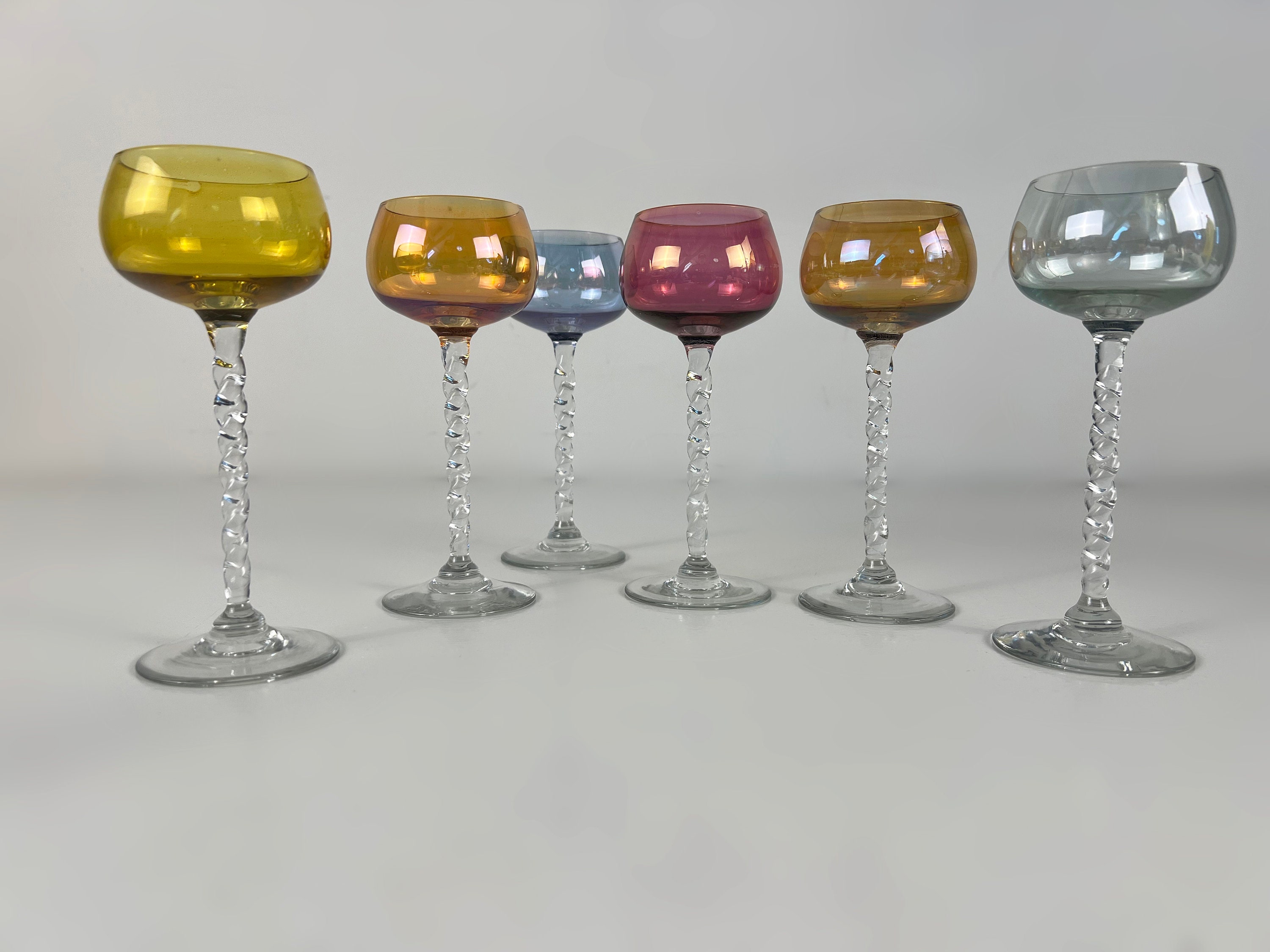 8 colored wine glasses twisted stems - 1970s – Chez Pluie