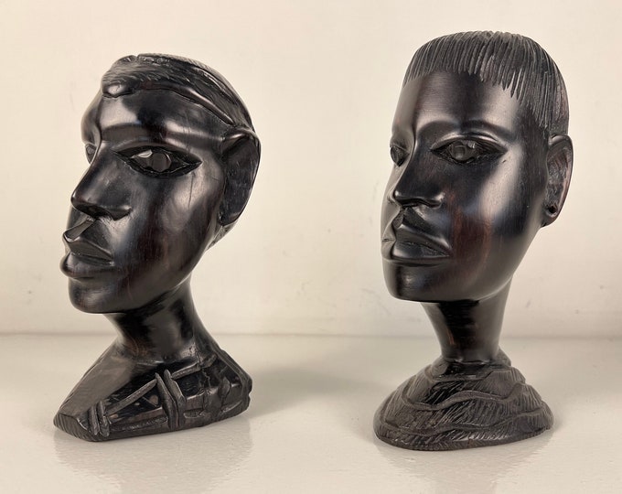 Vintage carved African heads, pair of 2 men, ebony wood from the 1970s