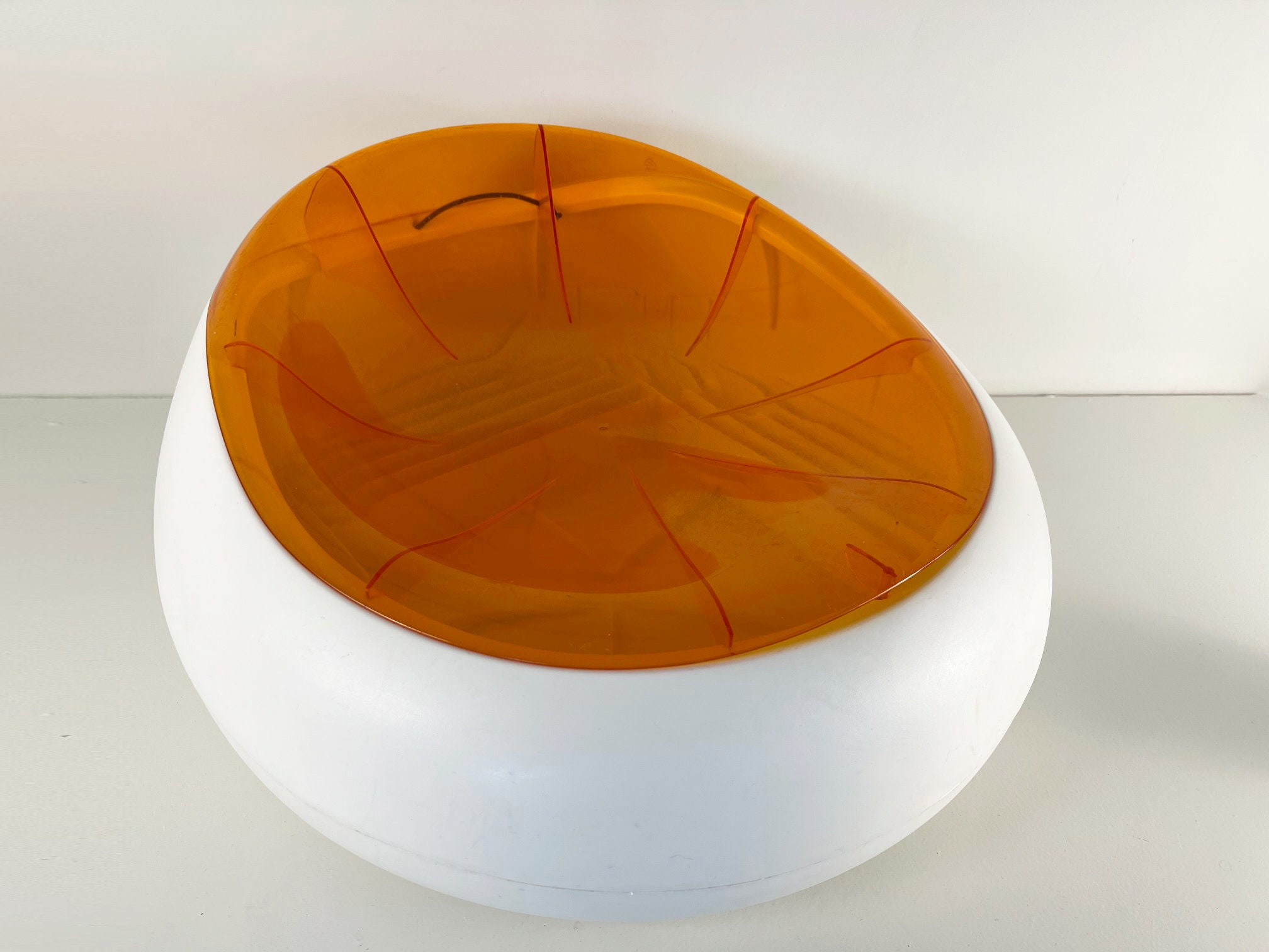Carl Öjerstam, Gråda gaming chair, space age chair, cool pop