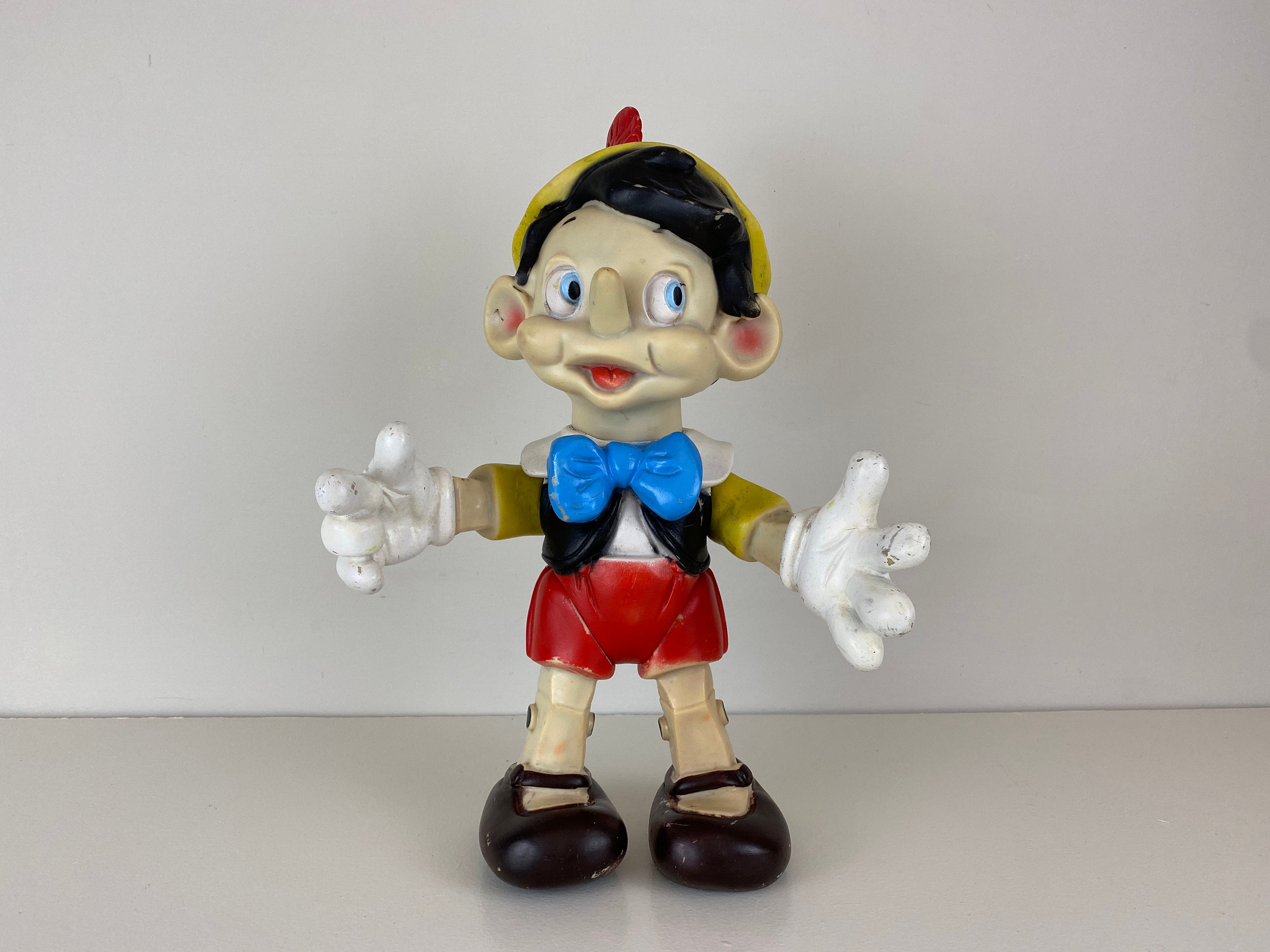 Figurine miniature de Pinocchio, Walt Disney Productions -  France