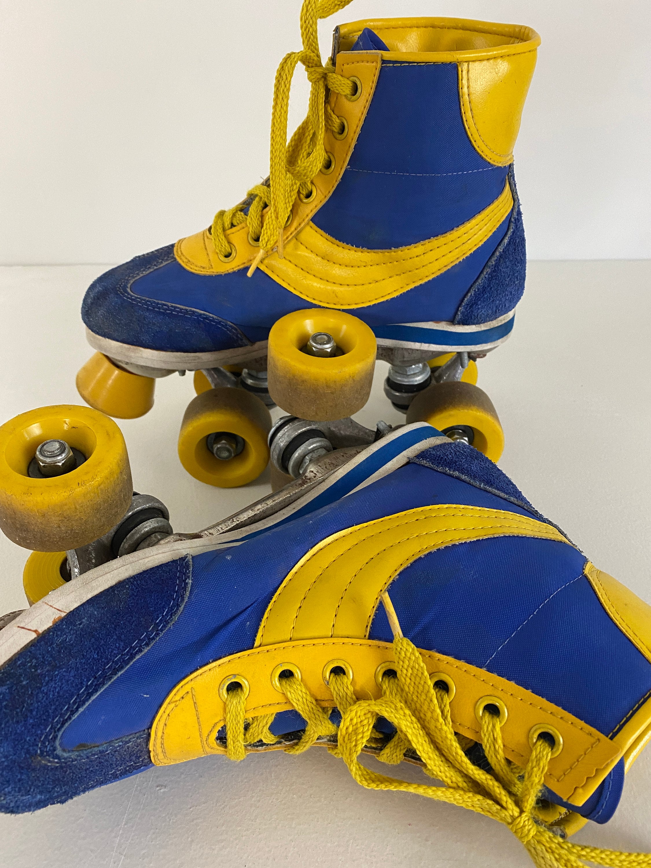 Vintage 70s Retro Roller skates, disco roller skates yellow and blue
