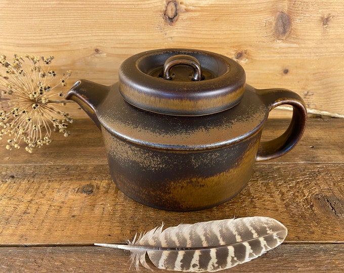 Arabia Ruska tea pot with infuser 60’s mid century modern Finnish table ware, Ulla Procopé design