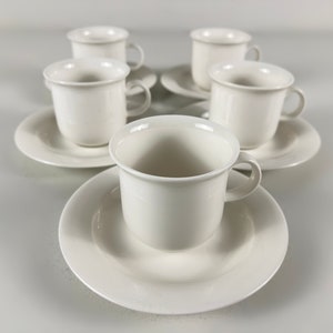 Arabia Artcica coffee cup and saucer, Scandinavian minimalist design by Inkeri Leivo, Finland 1980s 5 cups and saucers