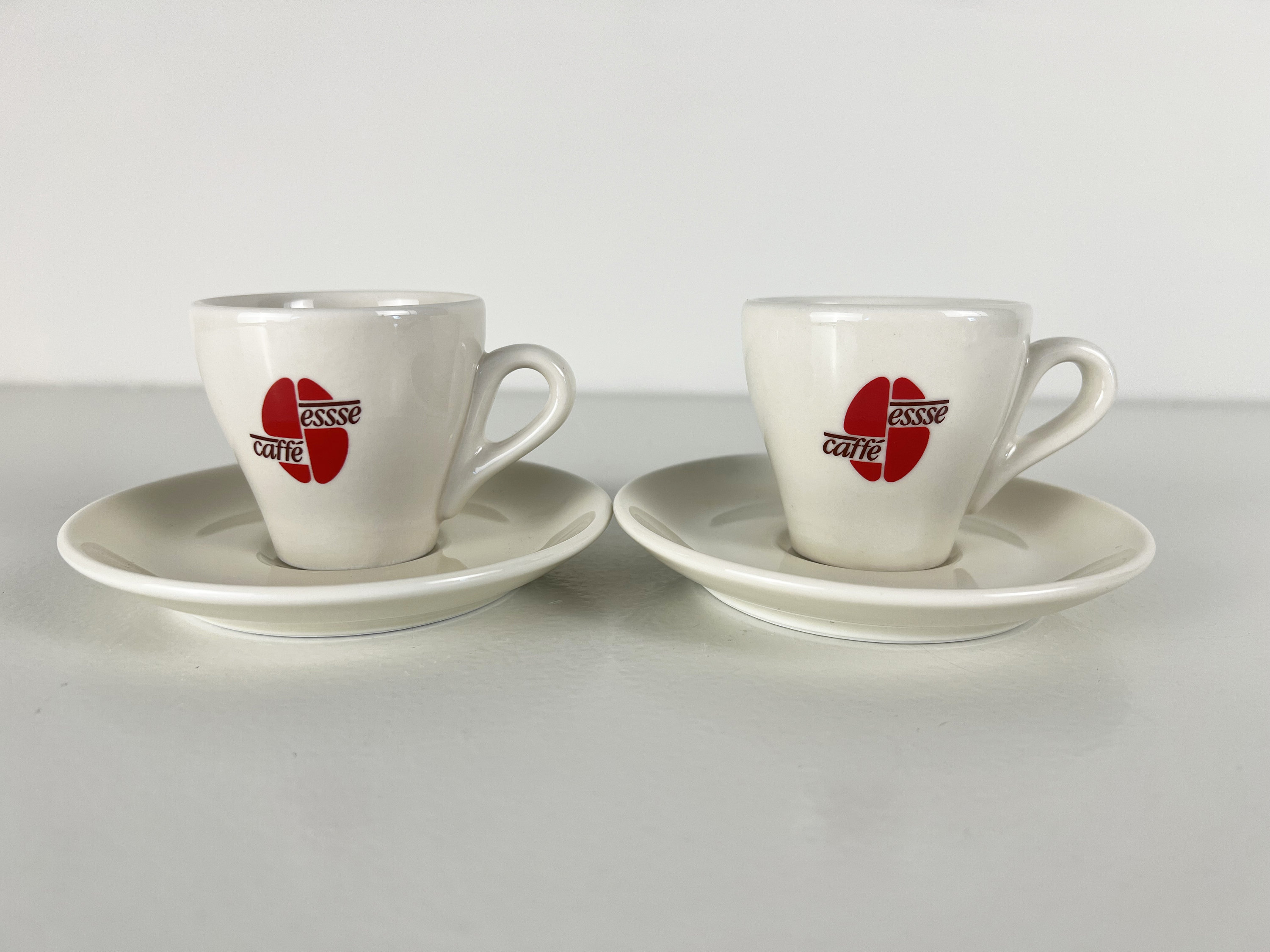 Set of 2 or 4 espresso cups, Very nice vintage, bar quality porcelain  espresso cups, Caffé Braccio logo made in Italy by IPA, 1990s