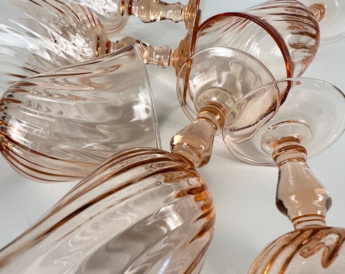 Set of 3 or 4 Luminarc rosaline pink wine glasses, Luminarc, Cristal D'Arques France 1970s