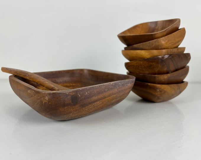 Vintage wooden peanut snack set with 6 bowls from 1970s, lovely mid century modern barware