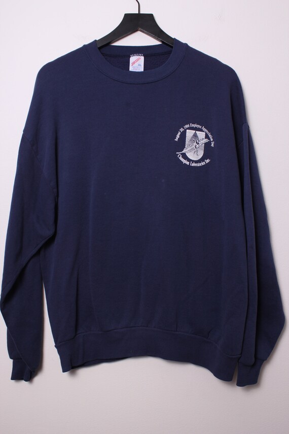 Vintage 1996 USA Made Champion Laboratories Inc. Swea… Gem