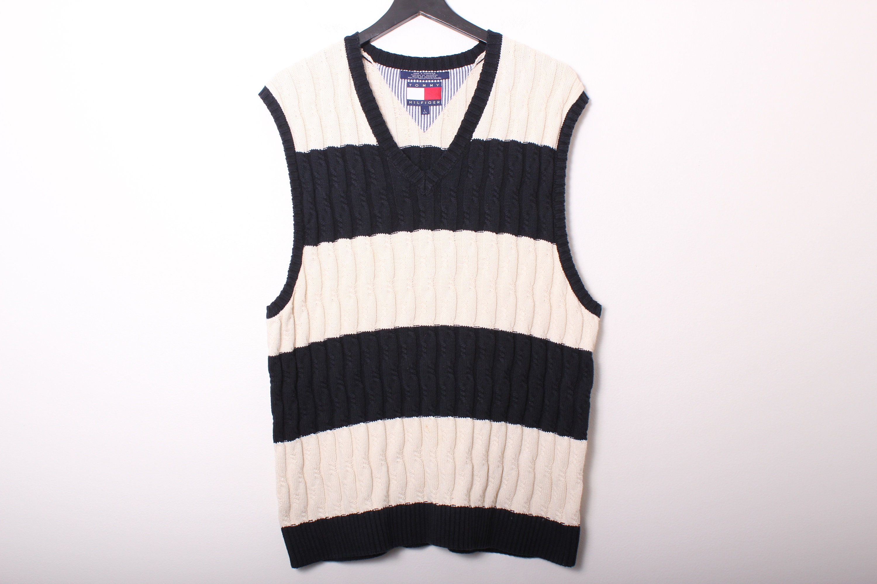 tommy hilfiger tennis sweater