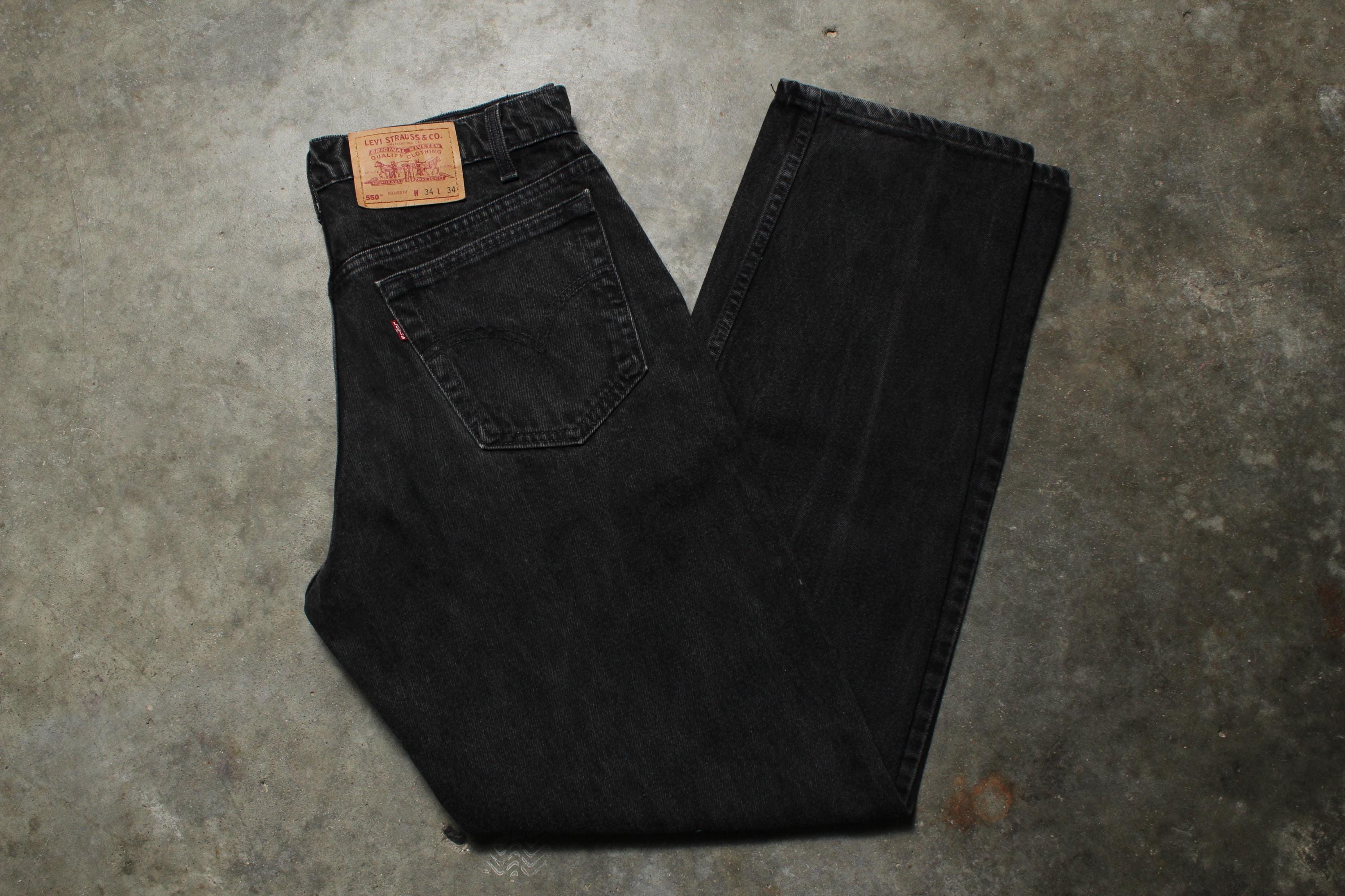 Black Levis 550 - Etsy