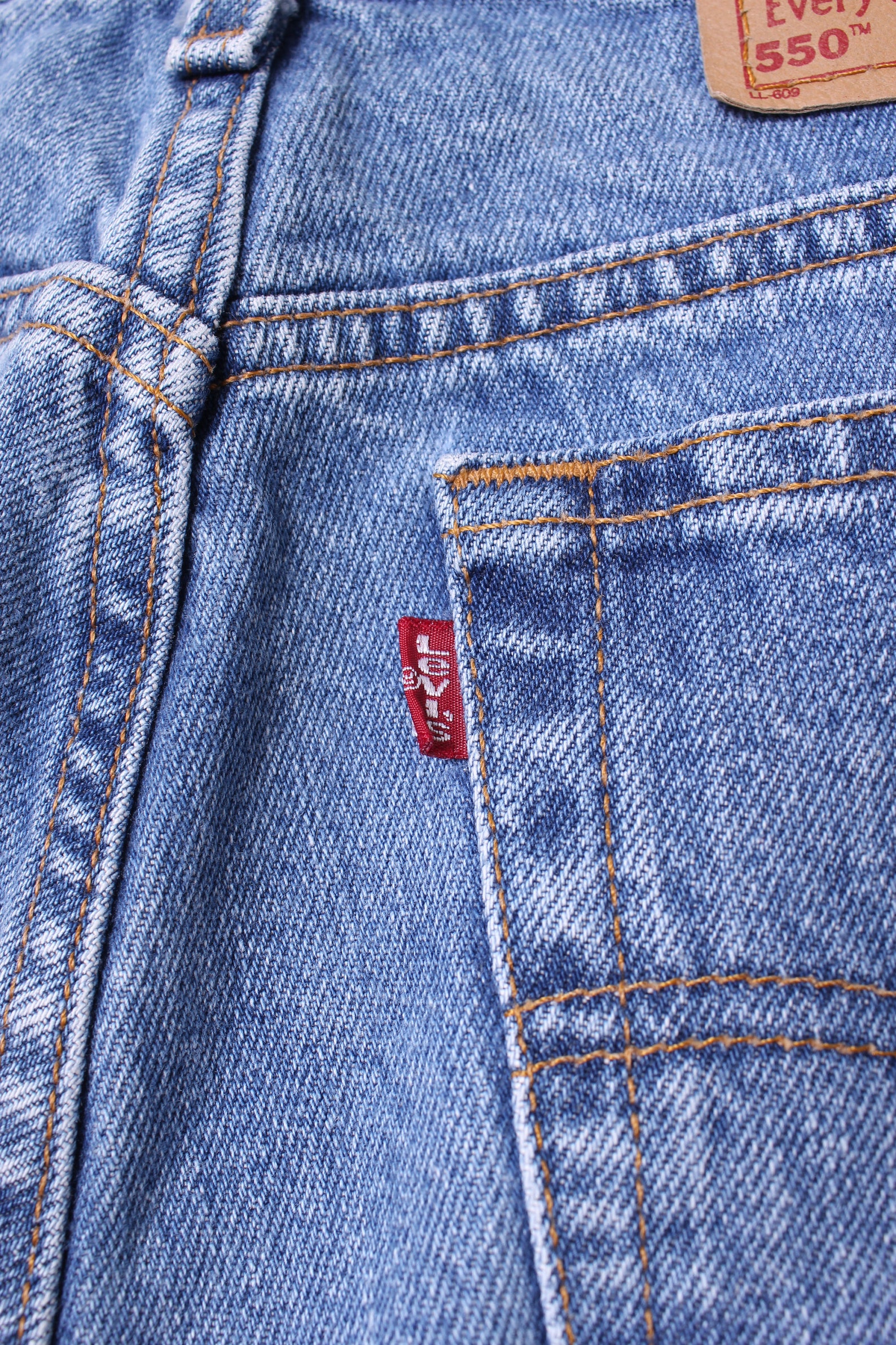 Vintage 2000 Levis 550 High-waisted Medium Wash Jeans Size - Etsy