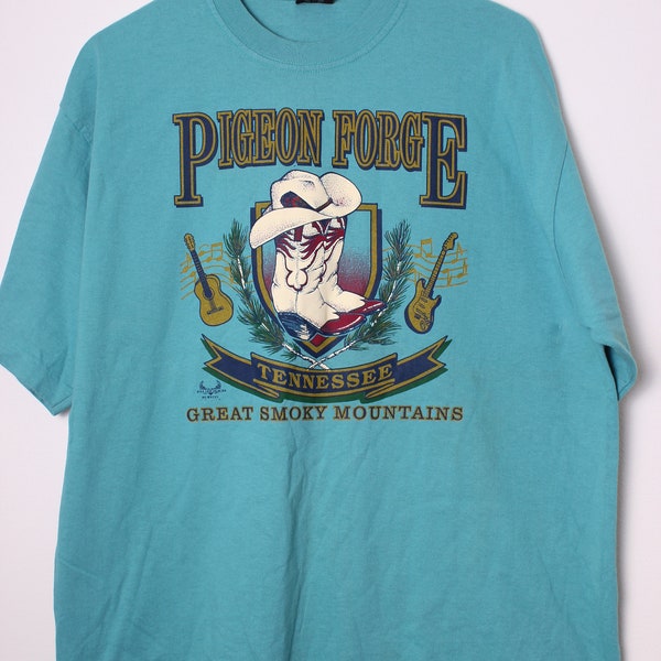 Vintage 1997 USA-Made Single Stitch Pigeon Forge Great Smoky Mountains Shirt - L