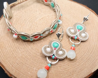 Beige white colorful soutache set, bracelet and earrings in boho style, handmade embroidered summer jewelry, unigue gift for her